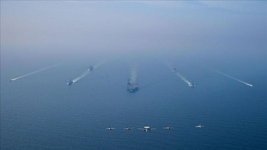 ওমান উপসাগরে ইরানের সব যুদ্ধজাহাজ ধংসের দাবি যুক্তরাষ্ট্রের