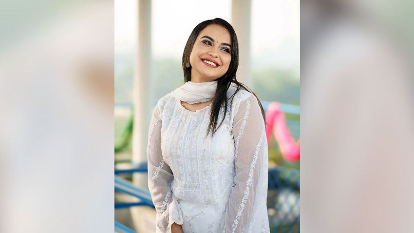 মডেল-অভিনেত্রী রিধিকা রিধির ঝুলন্ত মরদেহ উদ্ধার