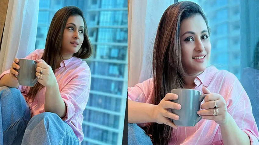 হাতে কফি কাপ, ক্যাজুয়াল লুকেও নজর কাড়লেন পূর্ণিমা